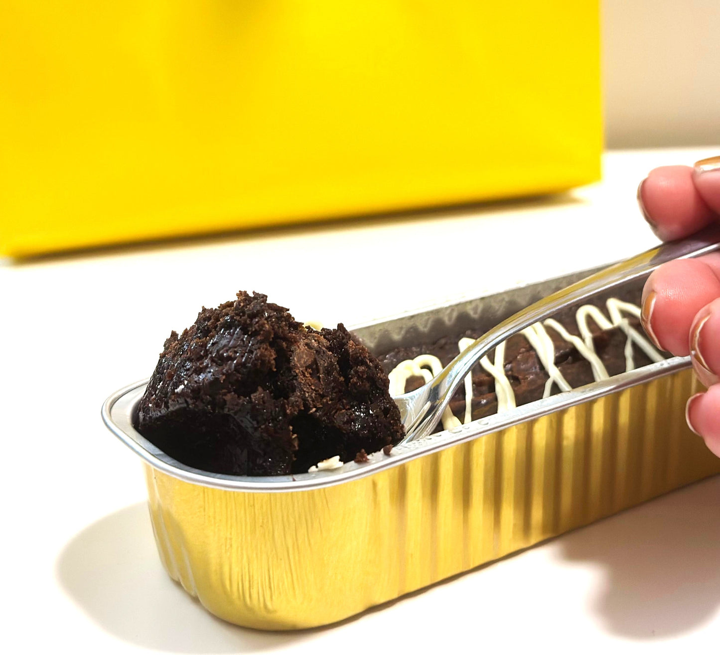 Le Honey Cake Brownie