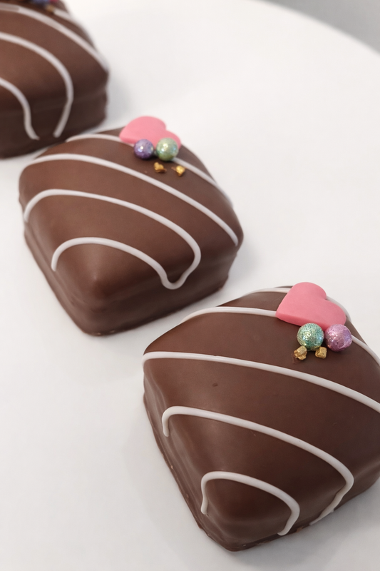Valentine's Limited Edition - Box of 3 Signature Honey Cakes